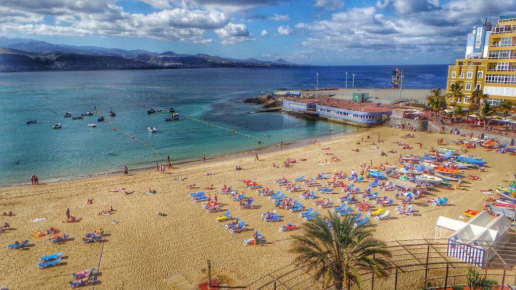 Estudio Morales Las Palmas de Gran Canaria Luaran gambar